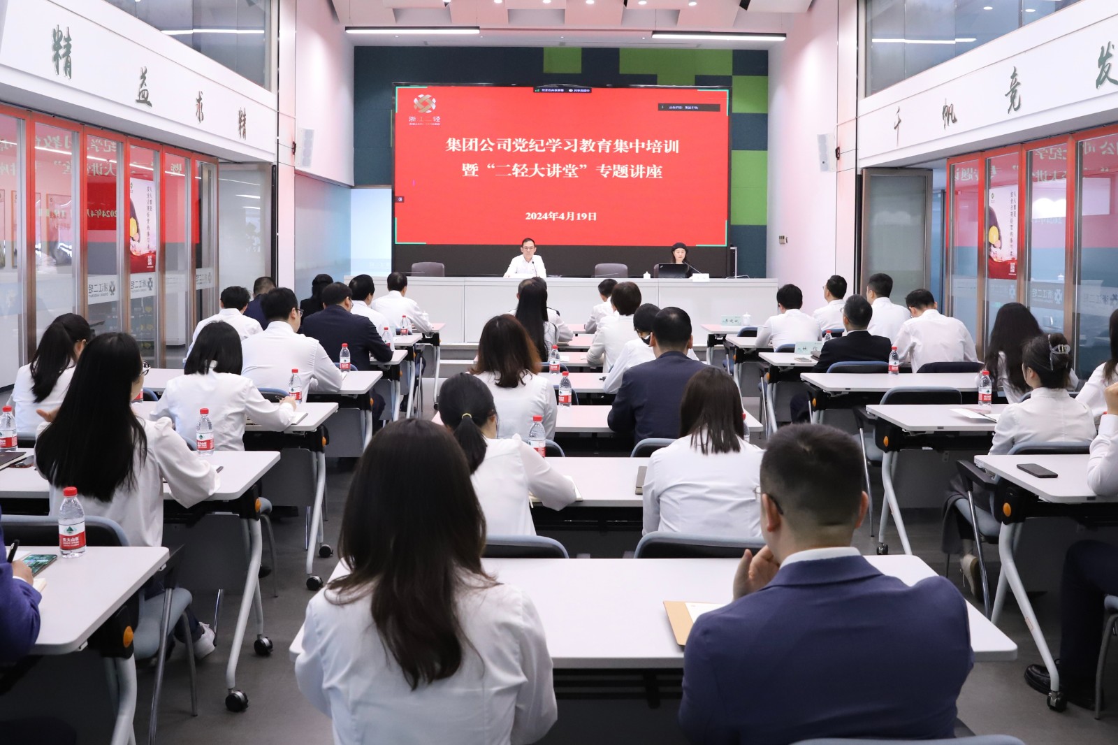 1713778887109383.jpg 1713778887109383.jpg