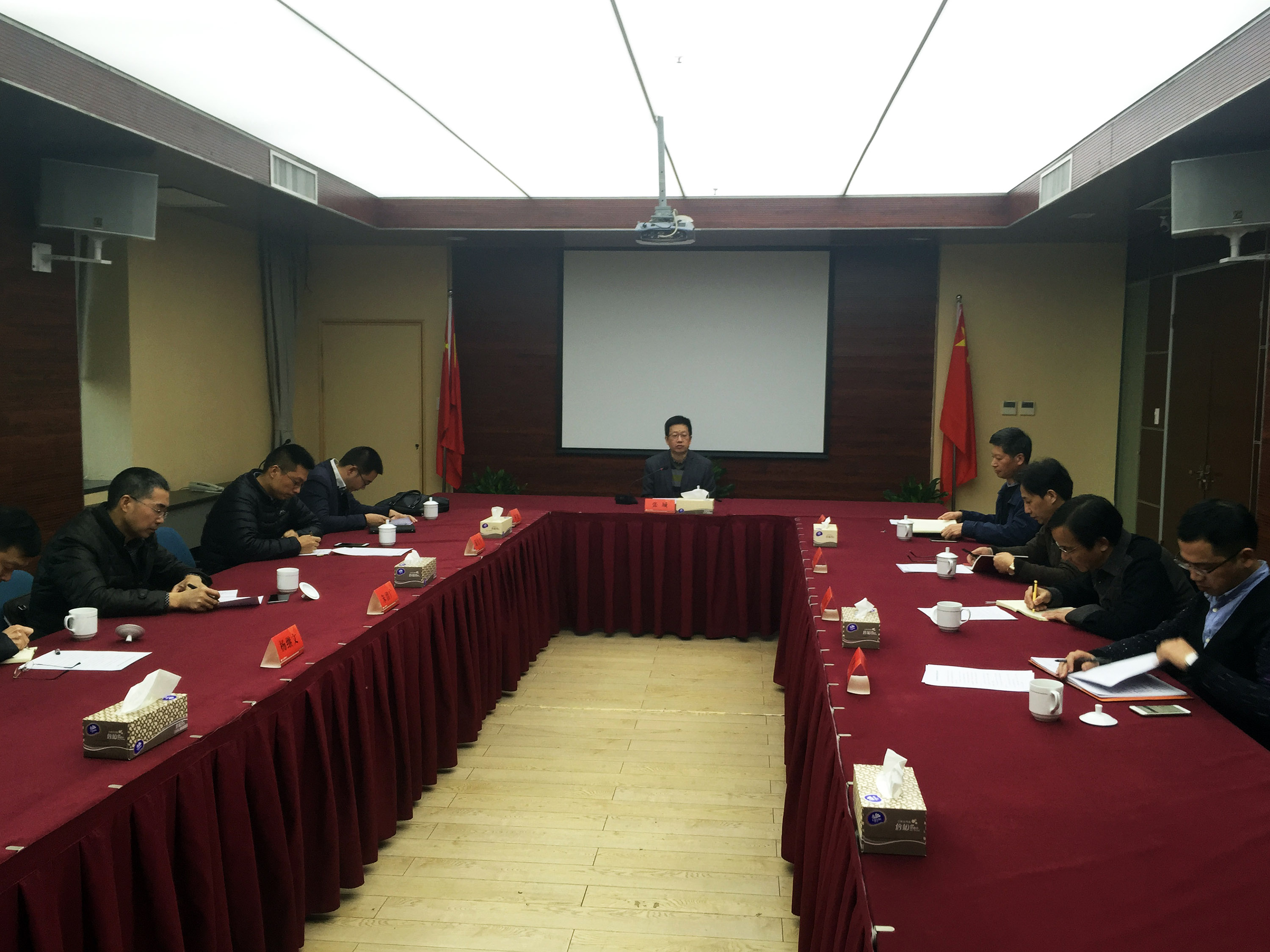 浙江省二輕集團(tuán)公司紀(jì)委對申達(dá)德清建設(shè)項(xiàng)目管理人員進(jìn)行集體廉潔談話