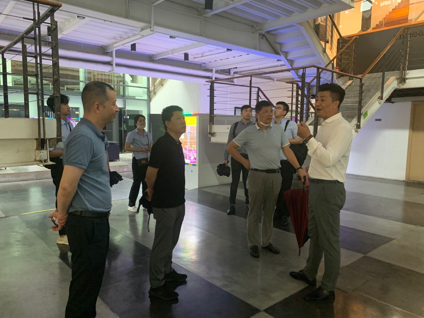 商業(yè)公司產(chǎn)業(yè)園系列考察活動之一——上海8號橋、西岸、北虹橋創(chuàng)業(yè)城