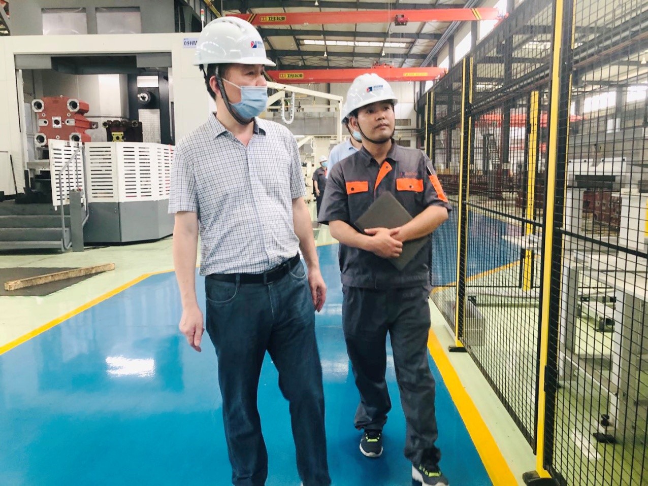 杭州松下馬達有限公司副總經(jīng)理?；勖鞲暗虑迳赀_公司交流QC管理經(jīng)驗