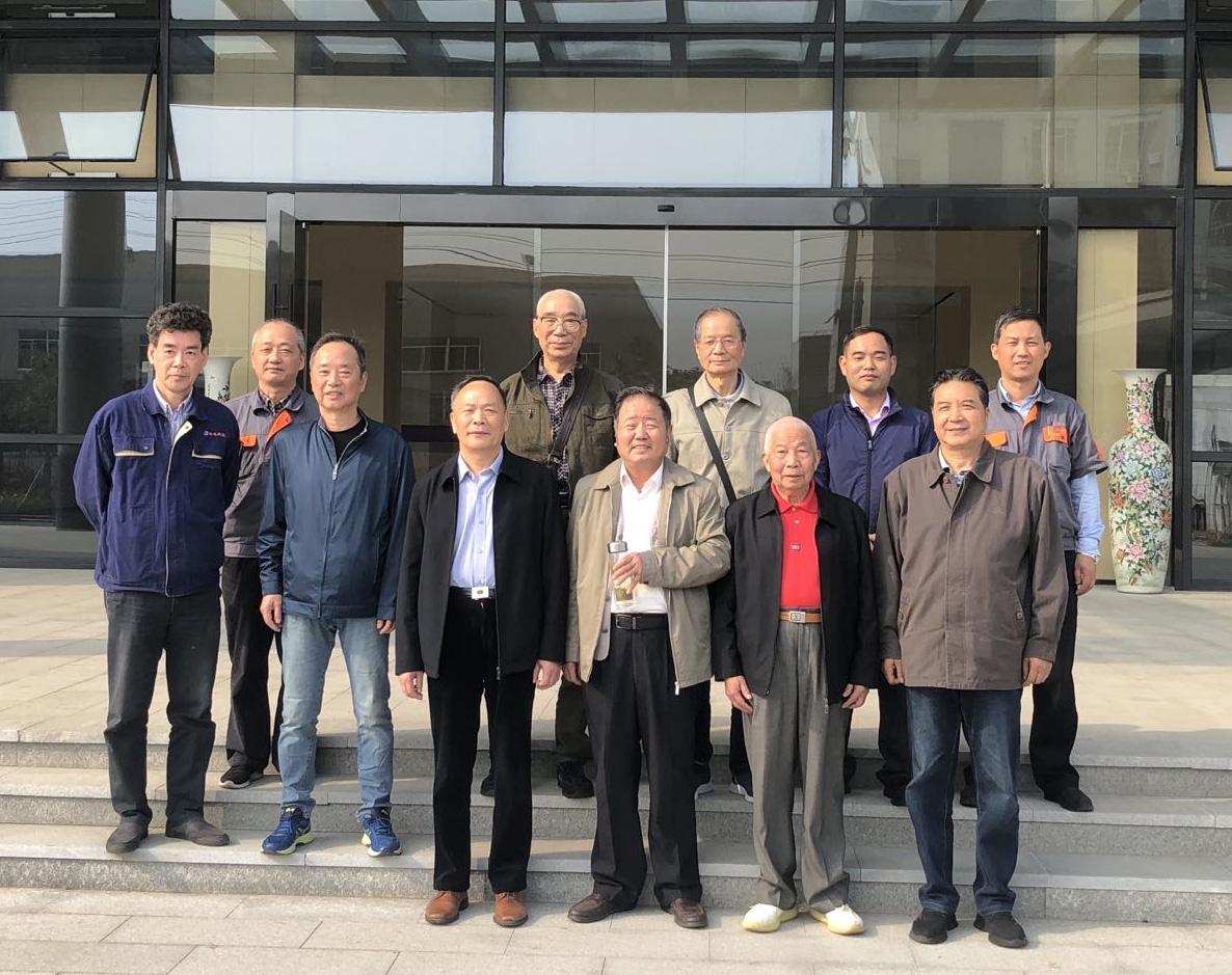 重陽佳節(jié)再聚首，建言獻(xiàn)策話振興