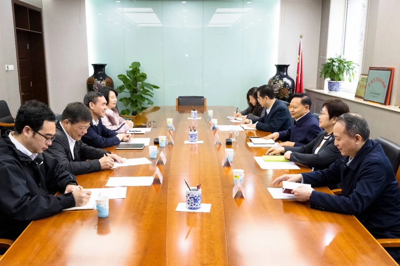 孫哲君帶隊(duì)走訪(fǎng)中國(guó)輕工業(yè)聯(lián)合會(huì)、中華全國(guó)手工業(yè)合作總社