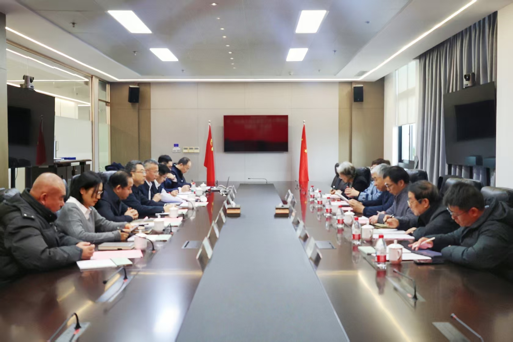 中國船舶工業(yè)行業(yè)協(xié)會(huì)會(huì)長郭大成一行到訪省二輕集團(tuán)